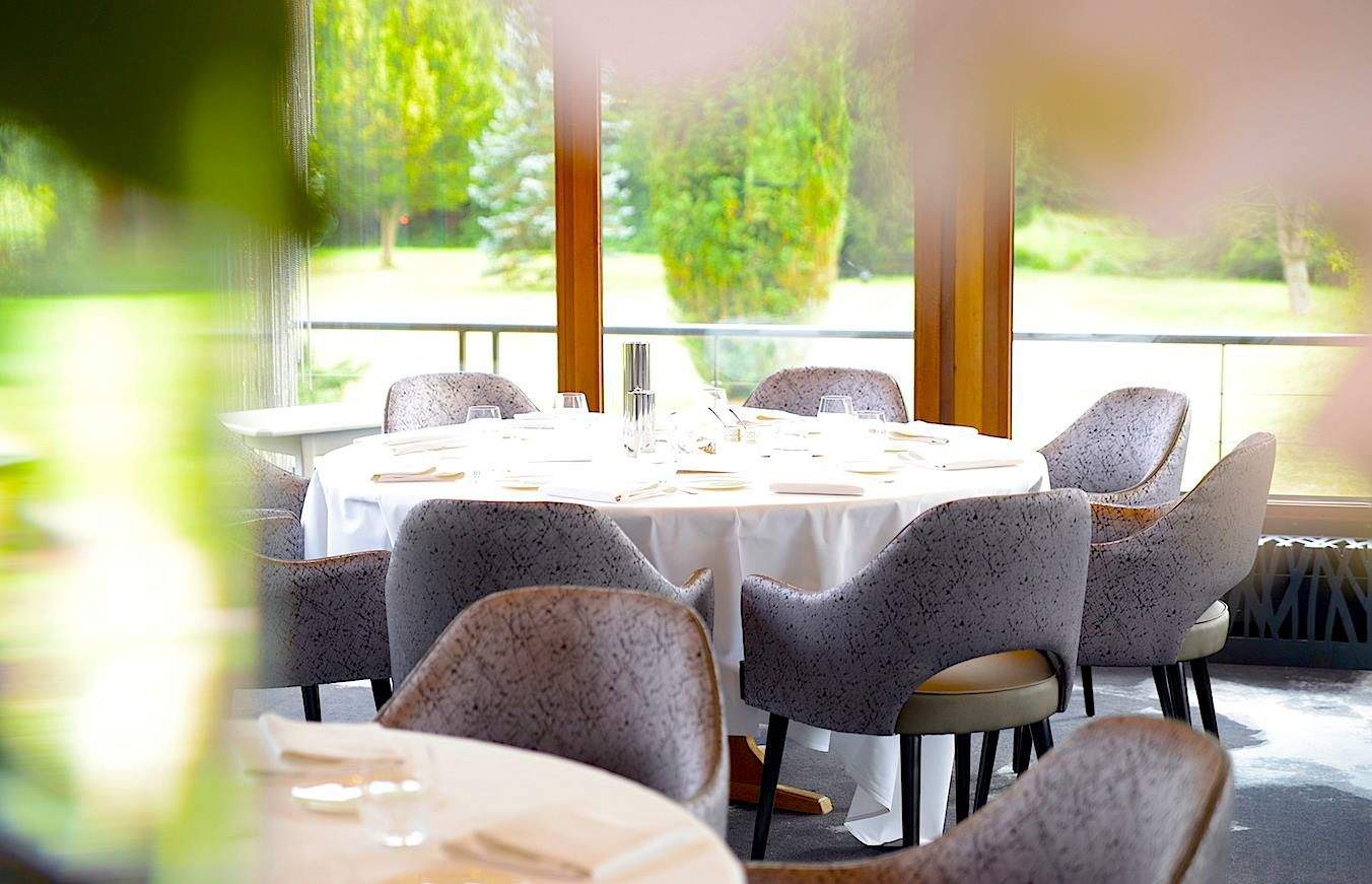 Restaurant l'Arnsbourg - Détail Table - Couverts