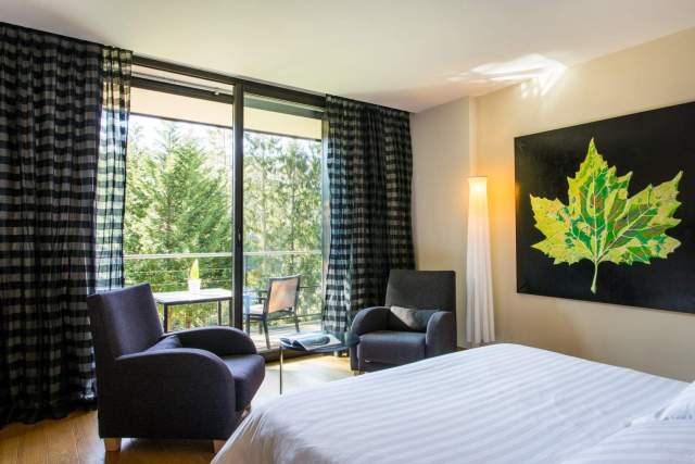 L’Arnsbourg · Photos &amp; Vidéos · Hôtel Restaurant Moselle