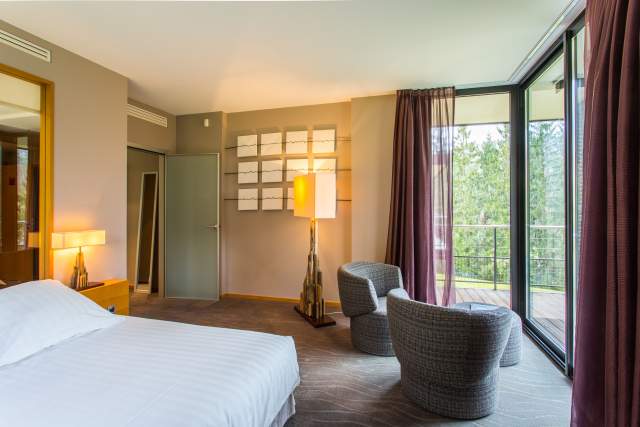 L’Arnsbourg · Photos &amp; Vidéos · Hôtel Restaurant Moselle